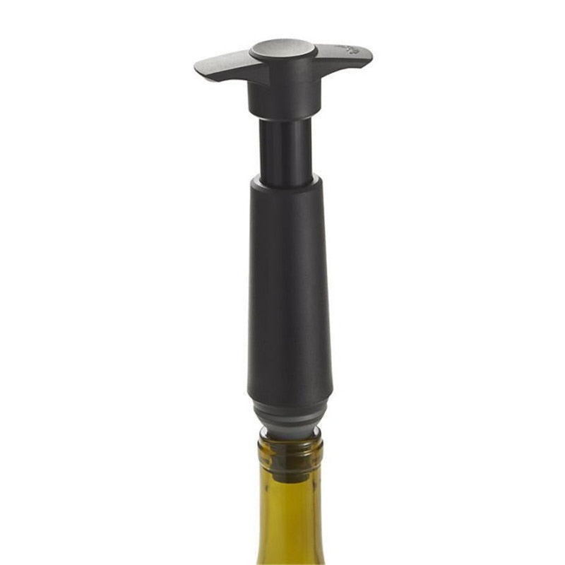 Wine Pumper Black 12.5 cm