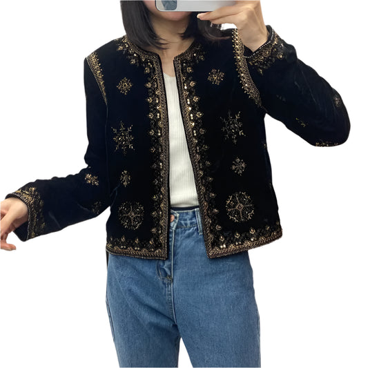 Elara Palace Embroidered Velvet Coat | Fit Spring-Summer Evening Jacket